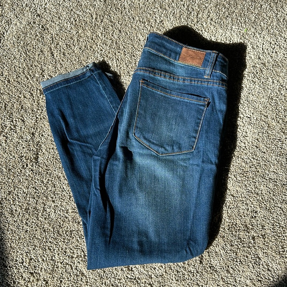 Tahari jeans